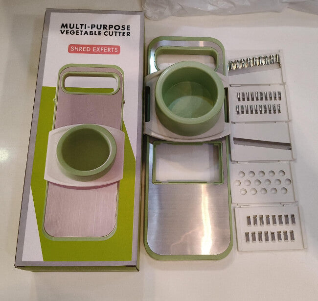 5 in 1 Grater & Slicer with Stainless Steel Blades β Make food preparation faster and easier with this versatile 5-in-1 grater and slicer. Featuring interchangeable stainless steel blades, it is perfect for slicing, shredding, grating, and julienning vegetables, fruits, cheese, and more. The ergonomic handle provides a comfortable grip, while the compact design makes it easy to store. Ideal for everyday kitchen use.
π₯ Product: 5 in 1 Grater & Slicer with Stainless Steel Blades
β¨ Features: 5 Interchangeabl