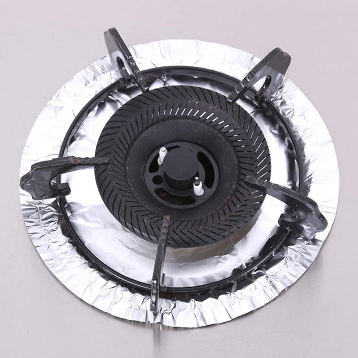 Aluminum Foil Gas Stove Liner & Burner Cover (Round Shape) - Pack of 10 (Copy)
