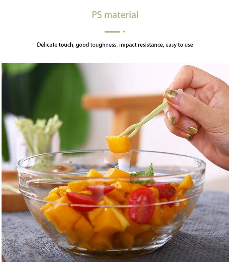 48 Pcs Cute Disposable Plastic Fruit Fork Set – Mini Dessert, Cake, Salad & Appetizer Forks for Parties, Picnics & Household Use