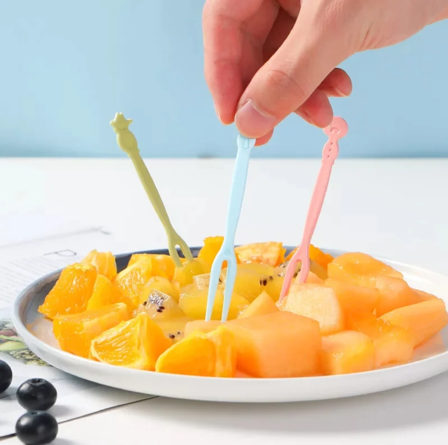 48 Pcs Cute Disposable Plastic Fruit Fork Set – Mini Dessert, Cake, Salad & Appetizer Forks for Parties, Picnics & Household Use