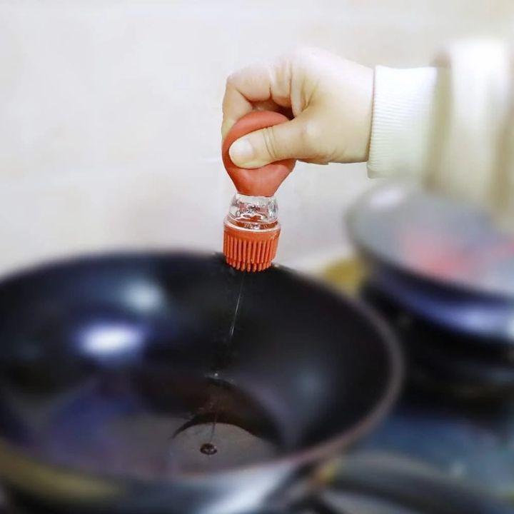 2‑in‑1 Glass Oil Dispenser with Silicone Brush | Oil Container Dispenser & Silicone Dropper | Kitchen Cooking Oil Bottle