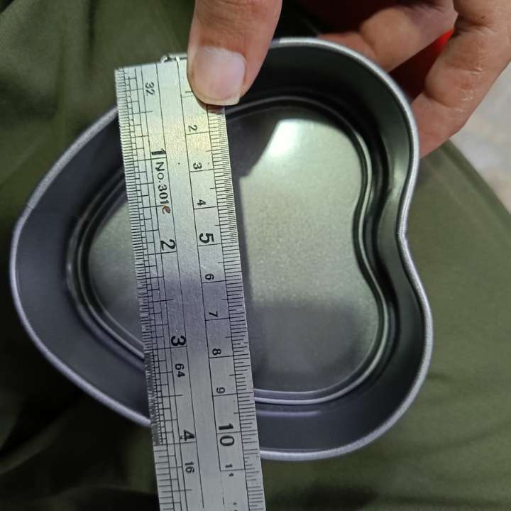 Heart & Round Shaped Cake Pan – Removable Base Carbon Steel Baking Tray for Home Baking Tools & Supplies