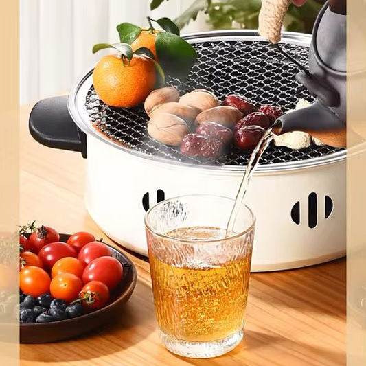 Outdoor BBQ cooking grill with heat-resistant grip
