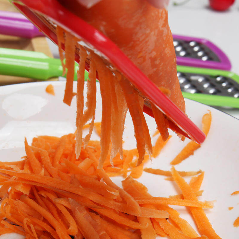 Stainless Steel Carrot & Potato Grater – Durable Kitchen Tool with PP Handle