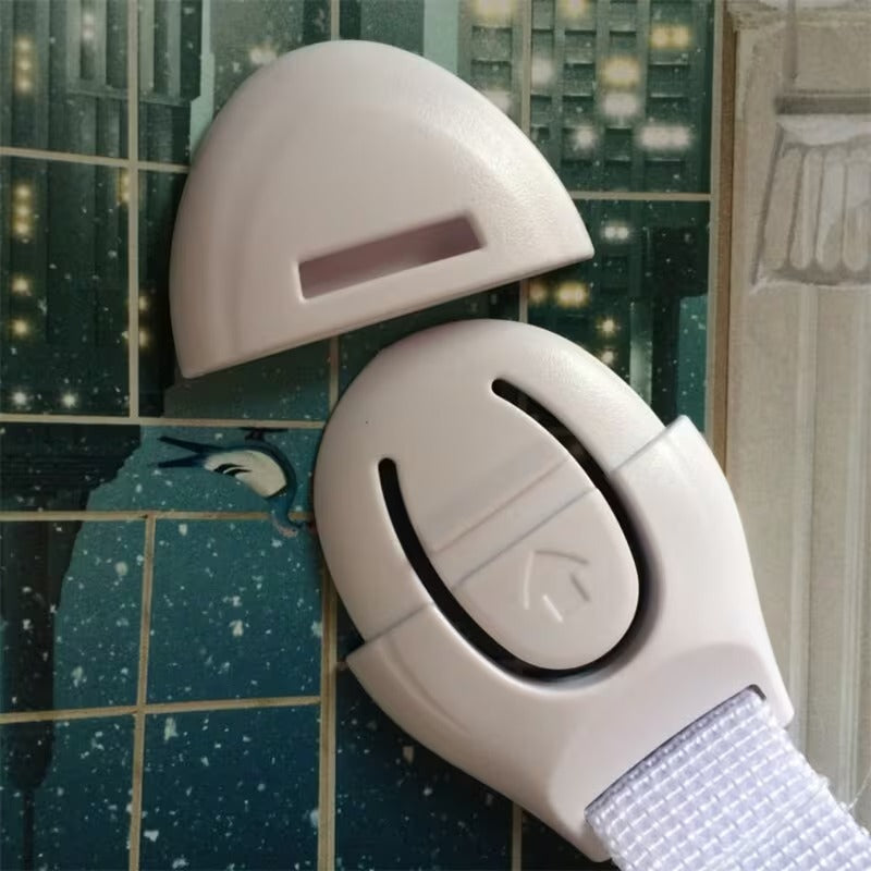 Child safety locks Pakistan