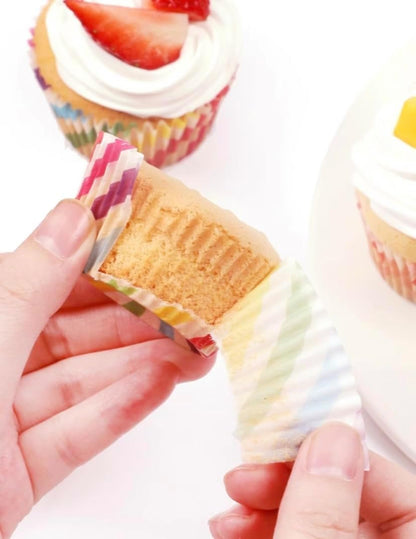 100 pieces food-grade paper cupcake liners in a rainbow color assortment, disposable baking cups for muffins and party treats