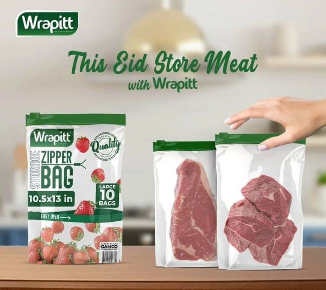 Wrapitt storage zipper bags with meat on a table, featuring the Wrapitt brand.